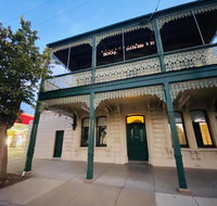 Balcony Level - Heygarth House - Port of Echuca Townhouse - Lightning Ridge Tourism