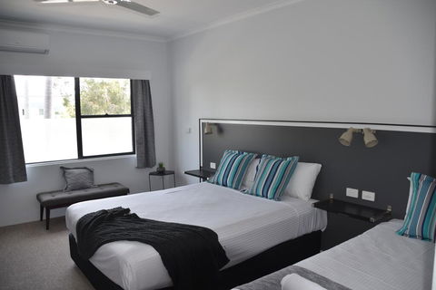 Ballina Homestead Motel - Lightning Ridge Tourism 3