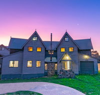 Banjo's Chalet alpine-getaways - Lightning Ridge Tourism