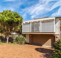 Banksia - Lightning Ridge Tourism
