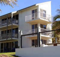 Bargara Shoreline Apartments - Lightning Ridge Tourism
