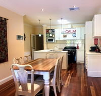 Barkers Run Terrace - Lightning Ridge Tourism