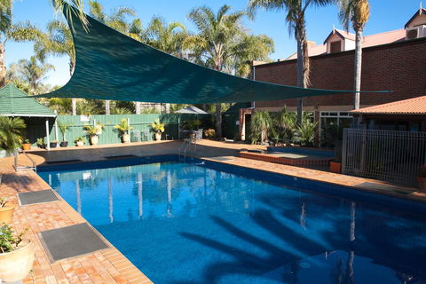 Batemans Bay Marina Resort - Lightning Ridge Tourism 2