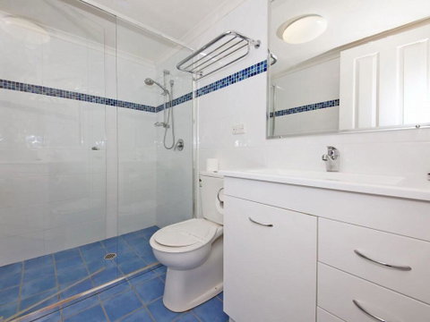 Bay Parklands, Unit 22/2 Gowrie Avenue - Lightning Ridge Tourism 2