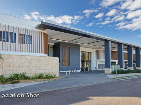 Bay Parklands, Unit 22/2 Gowrie Avenue - Lightning Ridge Tourism 3