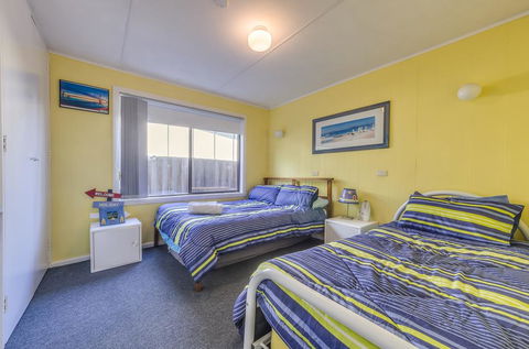 Bayviews - Lightning Ridge Tourism 3