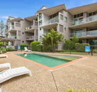 BEACH BLISS LUXURIOUS APARTMENT with POOL
