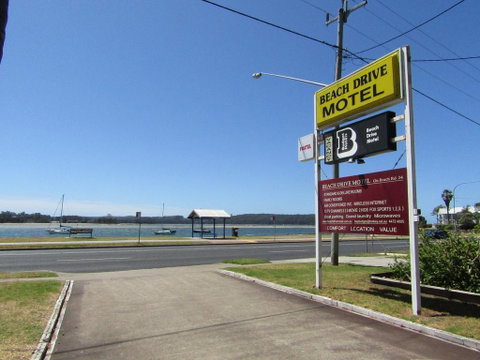 Beach Drive Motel - Lightning Ridge Tourism 0