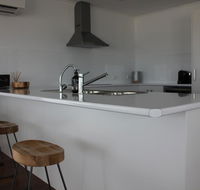 Beach House at Arno - Lightning Ridge Tourism