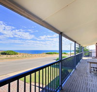 Beach House at Moana - Lightning Ridge Tourism