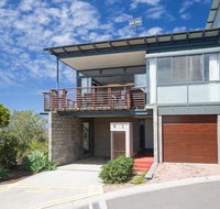 Beach View At One Mile' 8/26 One Mile Close - infinity complex pool  WIFI - Lightning Ridge Tourism