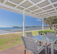 Beached Inn' 93 Foreshore Drive - Spacious beach front house - Lightning Ridge Tourism