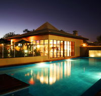 Beaches of Broome - Lightning Ridge Tourism