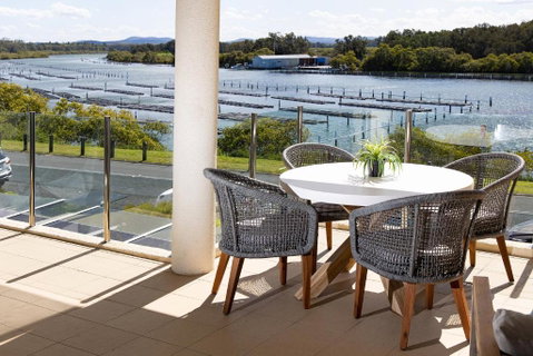 Regatta 8 - Lightning Ridge Tourism 2