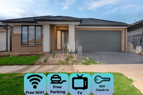 ResortStyle 4BR House With Parking - Lightning Ridge Tourism 0
