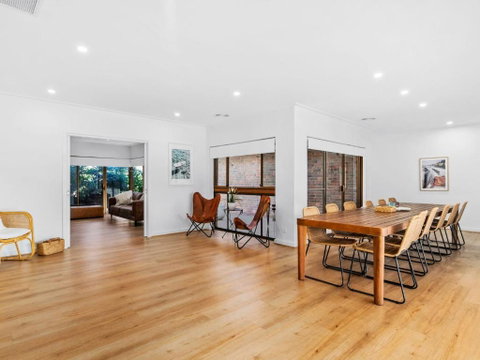 Retreat House - Lightning Ridge Tourism 3