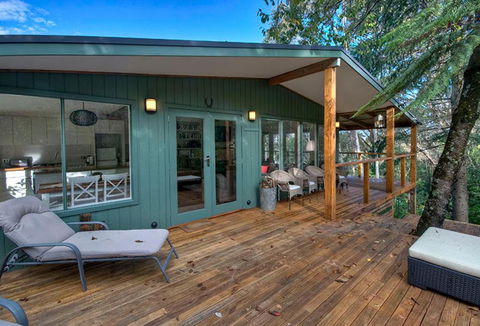 Ribbon Gum Lodge - Lightning Ridge Tourism 2