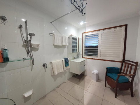 River Heads Appartment - Lightning Ridge Tourism 2