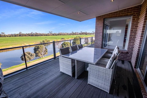 Riverside Haven - Lightning Ridge Tourism 0