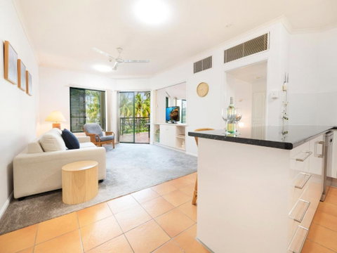 Reefside Escape - Lightning Ridge Tourism 2
