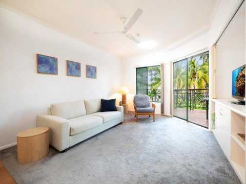 Reefside Escape - Lightning Ridge Tourism 3