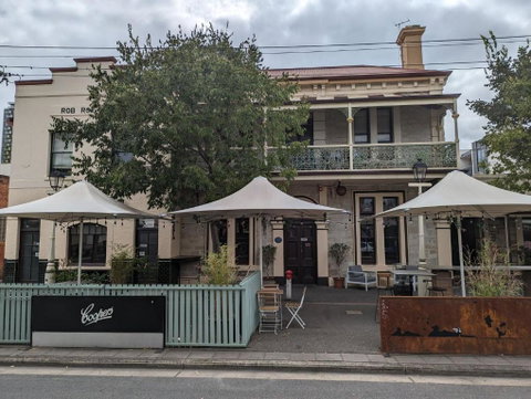 Rob Roy Room 1 - Lightning Ridge Tourism 0