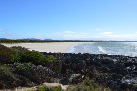 Rocky Cape Retreat - Lightning Ridge Tourism 2