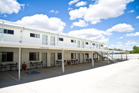 Roma Central Motel - Lightning Ridge Tourism 2