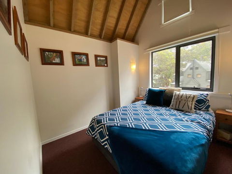 Ropers - Lightning Ridge Tourism 2