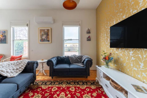 Rose Villa Heritage Home With Parking & WiFi - Lightning Ridge Tourism 3