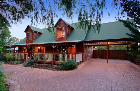 Rosewood Cottage - Lightning Ridge Tourism 2