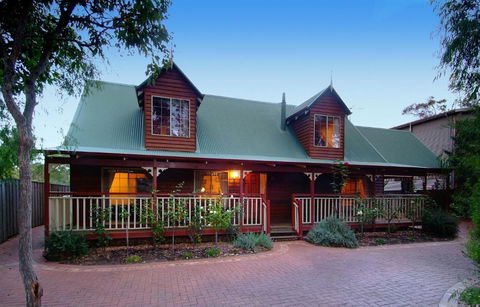 Rosewood Cottage - Lightning Ridge Tourism 1