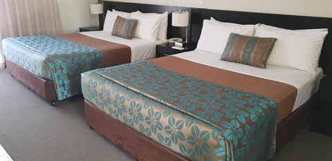 Royal Motel Miles - Lightning Ridge Tourism 2