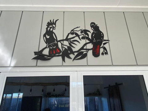 Rules Beach House QLD 4674- Opt 2 - 3BDR Unit, 2BR - Lightning Ridge Tourism 2