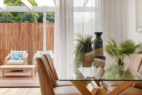 Rye LOCAL Luxe III - Lightning Ridge Tourism 2
