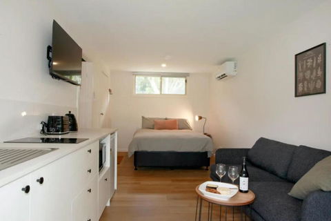 Sahara Trails Studio WiFi Air Conditioning Horse Riding And Much More - Lightning Ridge Tourism 2