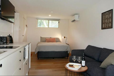 Sahara Trails Studio WiFi Air Conditioning Horse Riding And Much More - Lightning Ridge Tourism 3
