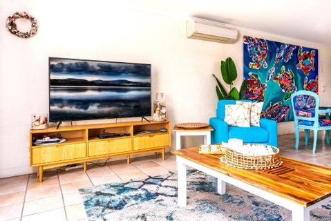 Sails 5 - Lightning Ridge Tourism 3