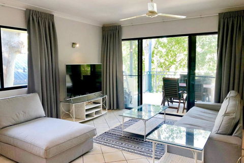 Salt & Sand - Tropical Oasis Footsteps To Beach - Lightning Ridge Tourism 1