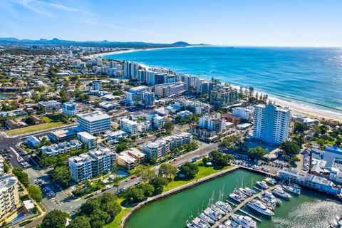 Salty Kisses @ Riverdance - 3 Bedroom Apartment - Lightning Ridge Tourism 1
