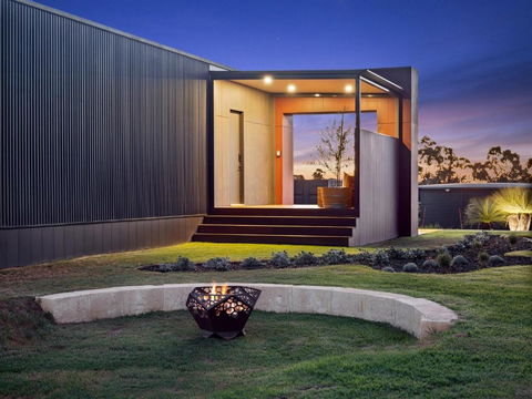 Samphire Chalet Peppermint - Lightning Ridge Tourism 3