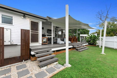 Sanctuary On Kent - Lightning Ridge Tourism 0