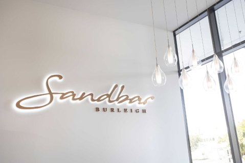 Sandbar Private Apartments - Hosted By Burleigh Letting Company - Lightning Ridge Tourism 1