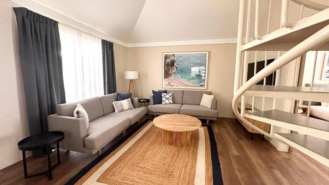 Sandblu: Resort Villa On The Beach - Lightning Ridge Tourism 0