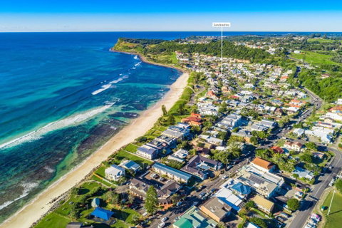 Sandcastles - Lightning Ridge Tourism 1