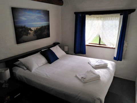 Sandy Bay Holiday Park - Lightning Ridge Tourism 1