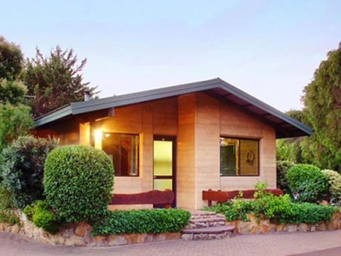 Sandy Bay Holiday Park - Lightning Ridge Tourism 3