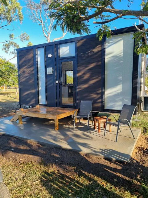 Shady Creek By Tiny Away - Lightning Ridge Tourism 1