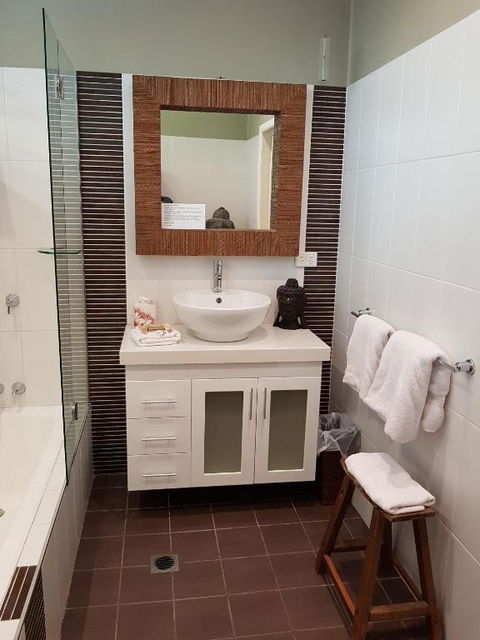 Tantarra Bed & Breakfast - Lightning Ridge Tourism 3