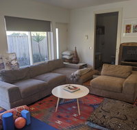 Beachside beauty - Lightning Ridge Tourism